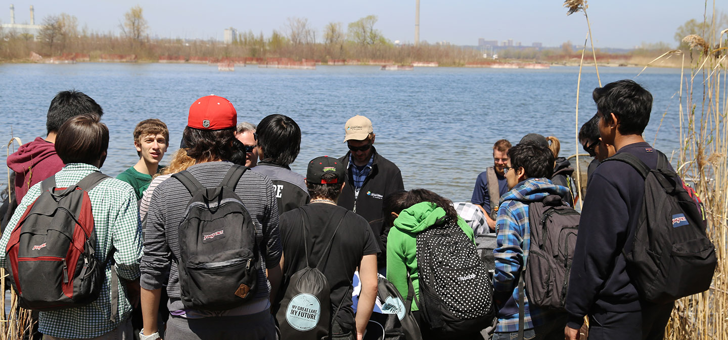 high school students on field trip at Tommy Thompson Park